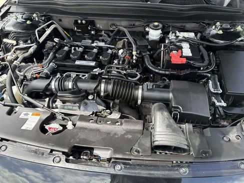 Used 2020 Honda Accord LX image 17