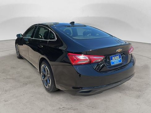 Used 2021 Chevrolet Malibu LT FWD image 4