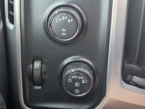 Used 2019 GMC Sierra 3500 SLT w/ Duramax Plus Package AWD/4WD image 12
