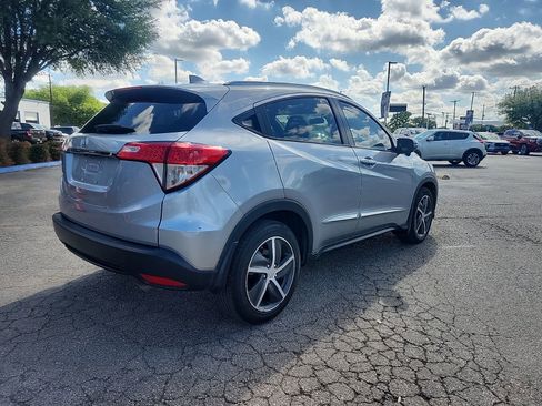 Used 2022 Honda HR-V EX image 3