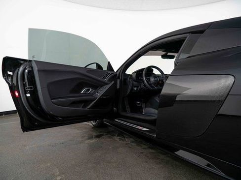 Used 2023 Audi R8 V10 performance image 14