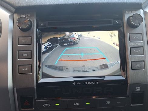 Used 2018 Toyota Tundra SR5 image 11