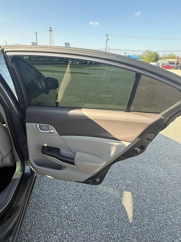 Used 2012 Honda Civic Natural Gas image 17