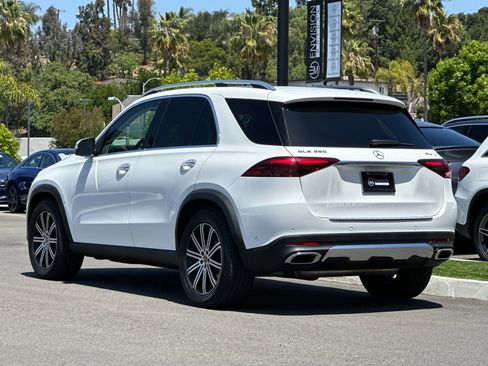 Used 2024 Mercedes-Benz GLE 350 4MATIC image 5