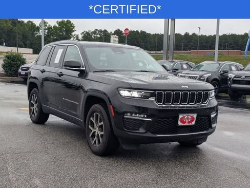Used 2023 Jeep Grand Cherokee Limited AWD/4WD image 2