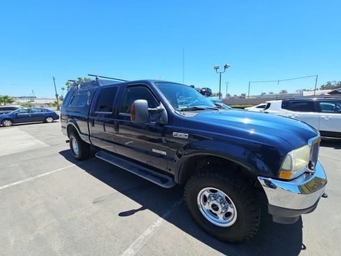 Used 2004 Ford F250 Lariat AWD/4WD image 2