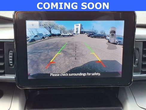 Used 2024 Ford Explorer XLT w/ Equipment Group 202A AWD/4WD image 22