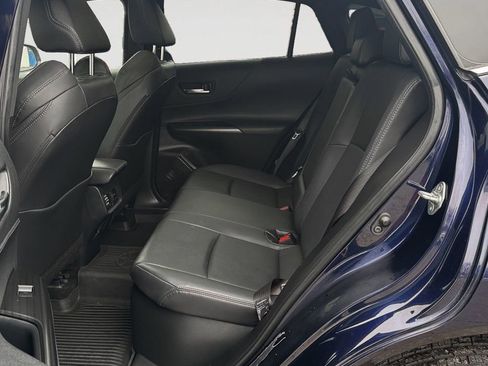 Used 2022 Toyota Venza Limited w/ Advanced Technology Package image 13