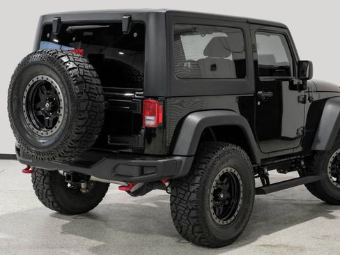 Used 2016 Jeep Wrangler Rubicon AWD/4WD image 18