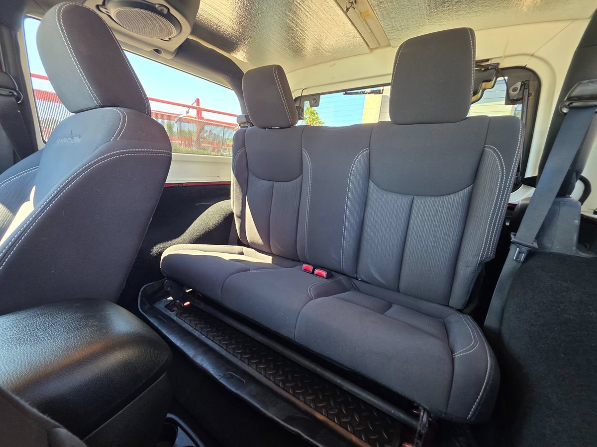 Used 2013 Jeep Wrangler Rubicon w/ PWR Convenience Group AWD/4WD image 24