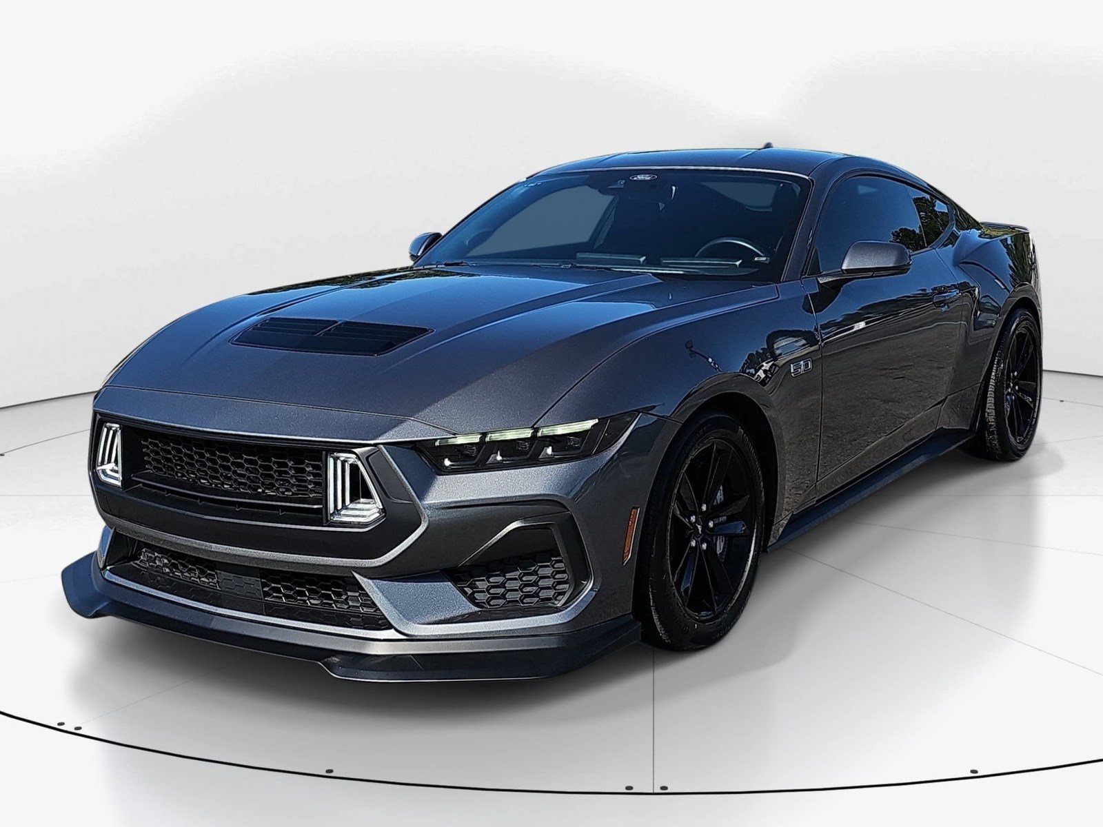 Used 2025 Ford Mustang GT RWD image 8