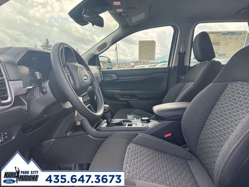 Used 2025 Ford Ranger XL w/ Trailer Tow Package image 12