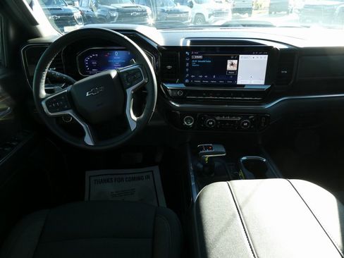 Certified 2024 Chevrolet Silverado 1500 LT Trail Boss w/ Dark Appearance Package image 19