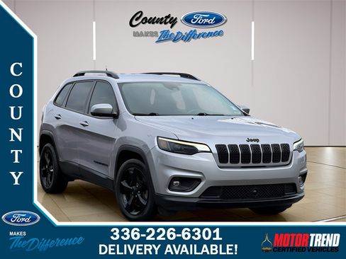 Used 2021 Jeep Cherokee Latitude Plus image 1