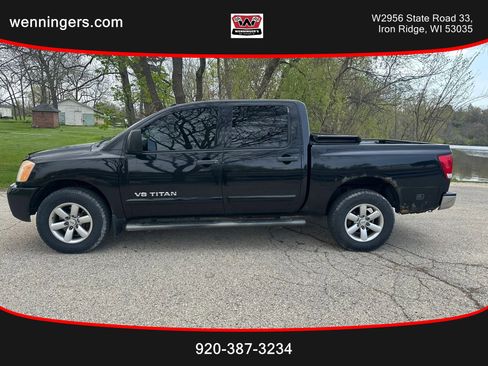 Used 2008 Nissan Titan SE AWD/4WD image 1