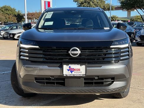 New 2026 Nissan Kicks SV w/ SV Premium Package image 3