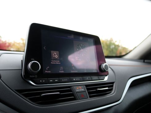 Used 2021 Nissan Altima 2.5 SR image 31