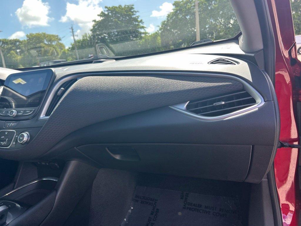 Used 2021 Chevrolet Malibu RS FWD image 22