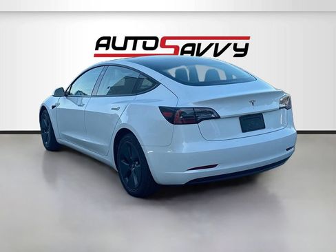 Used 2023 Tesla Model 3 Standard Range RWD image 5