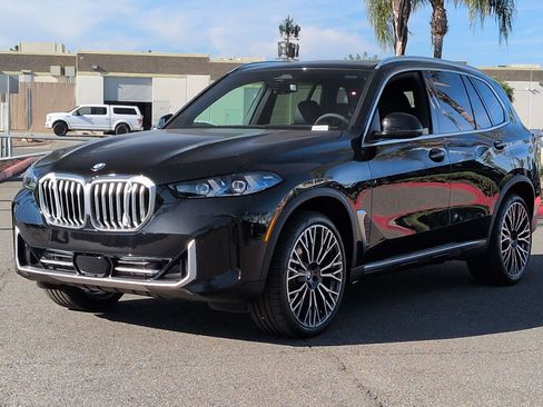 New 2026 BMW X5 xDrive40i w/ Premium Package image 5