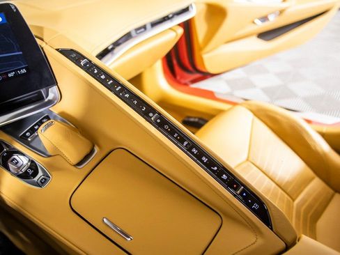 Used 2023 Chevrolet Corvette Stingray Premium Cpe w/ Z51 Performance Package image 27