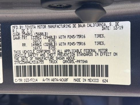 Used 2020 Toyota Tacoma SR5 AWD/4WD image 33