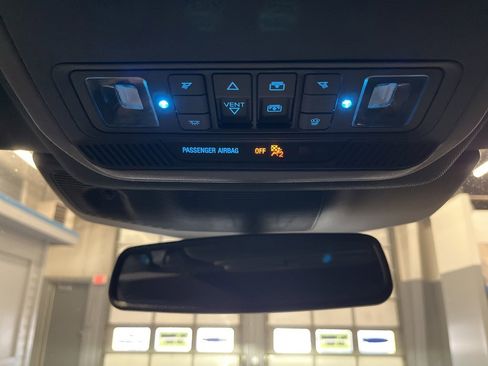 Used 2020 Ford Explorer ST w/ ST Street Pack image 31