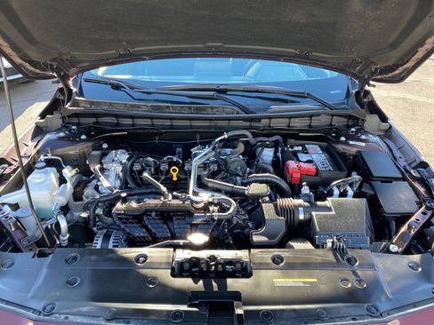 Used 2025 Nissan Altima 2.5 SV image 32