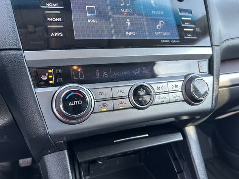 Used 2016 Subaru Outback 2.5i Limited AWD/4WD image 20