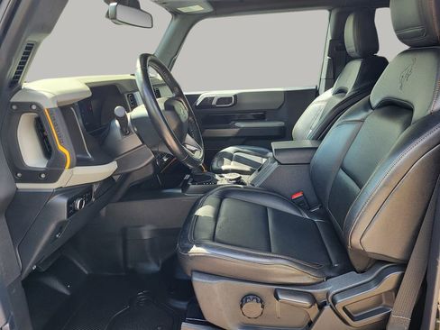 Used 2023 Ford Bronco Badlands AWD/4WD image 17
