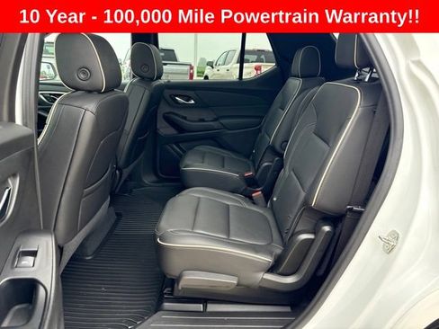 Used 2023 Chevrolet Traverse Premier AWD/4WD image 15