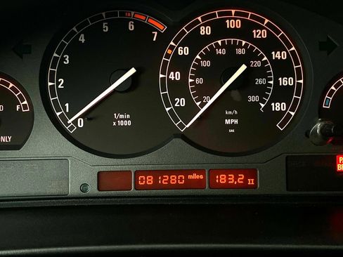 Used 1992 BMW 850i image 18