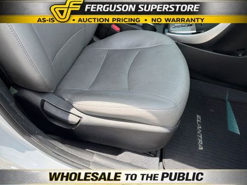 Used 2013 Hyundai Elantra Limited FWD image 27