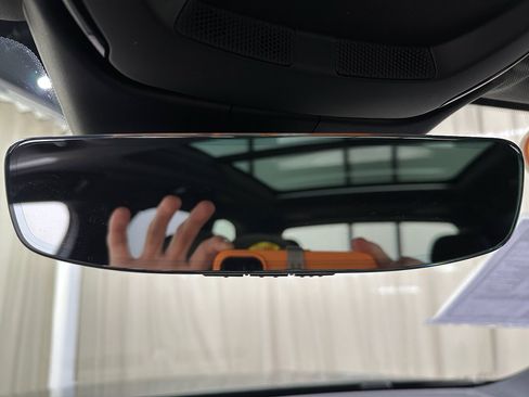 Used 2024 Volvo XC60 T8 Ultimate w/ Protection Package Premier image 30