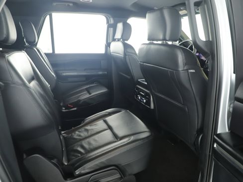 Used 2020 Ford Expedition Max XLT w/ Equipment Group 202A image 25