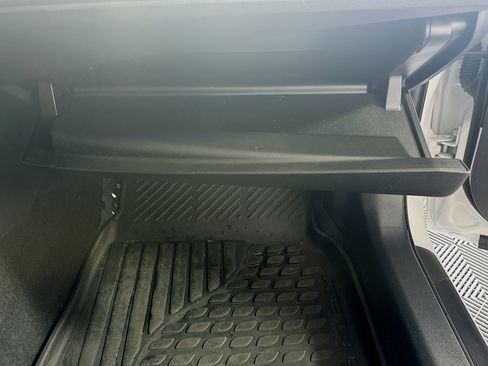 Certified 2025 Toyota Camry LE FWD image 32