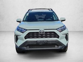 Used 2022 Toyota RAV4 XLE w/ XLE Grade Weather Package video 2