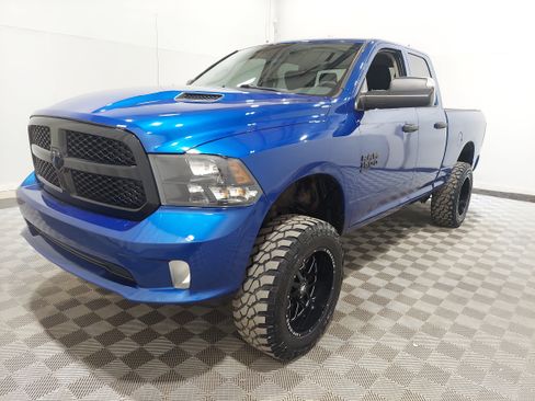Used 2019 RAM 1500 Express w/ Wheel & Sound Group AWD/4WD image 1