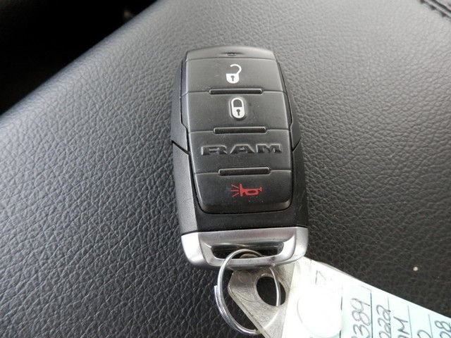 Used 2022 RAM 1500 Tradesman w/ Level 1 Safety Group AWD/4WD image 26