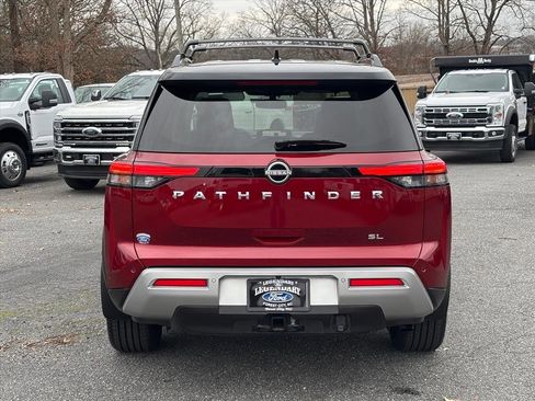 Used 2022 Nissan Pathfinder SL w/ SL Premium Package image 23