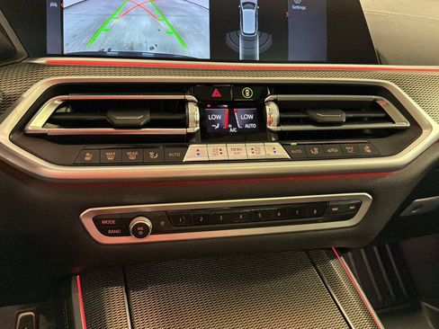 Used 2022 BMW X5 sDrive40i w/ M Sport Package RWD image 27