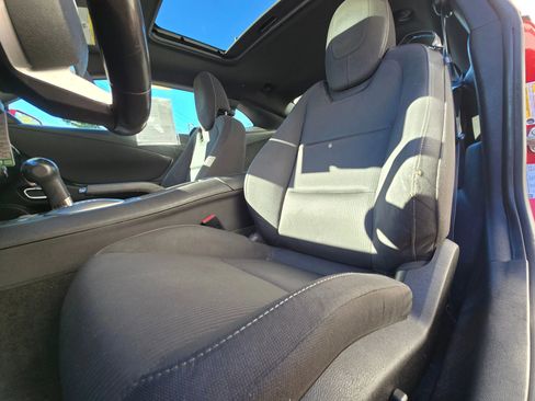 Used 2011 Chevrolet Camaro LT image 19