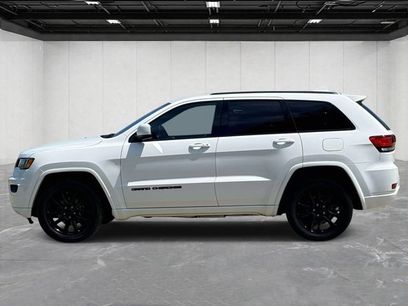 Used 2020 Jeep Grand Cherokee Altitude