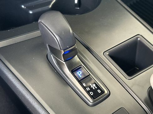 Certified 2025 Lexus UX 300h FWD w/ Accessory Package (Z1) image 18