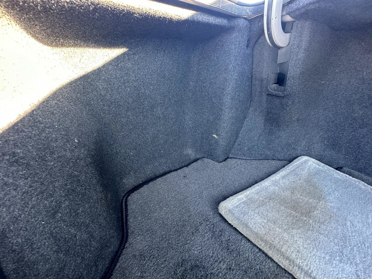 Used 1999 Lexus LS 400 w/ Premium Pkg RWD image 85