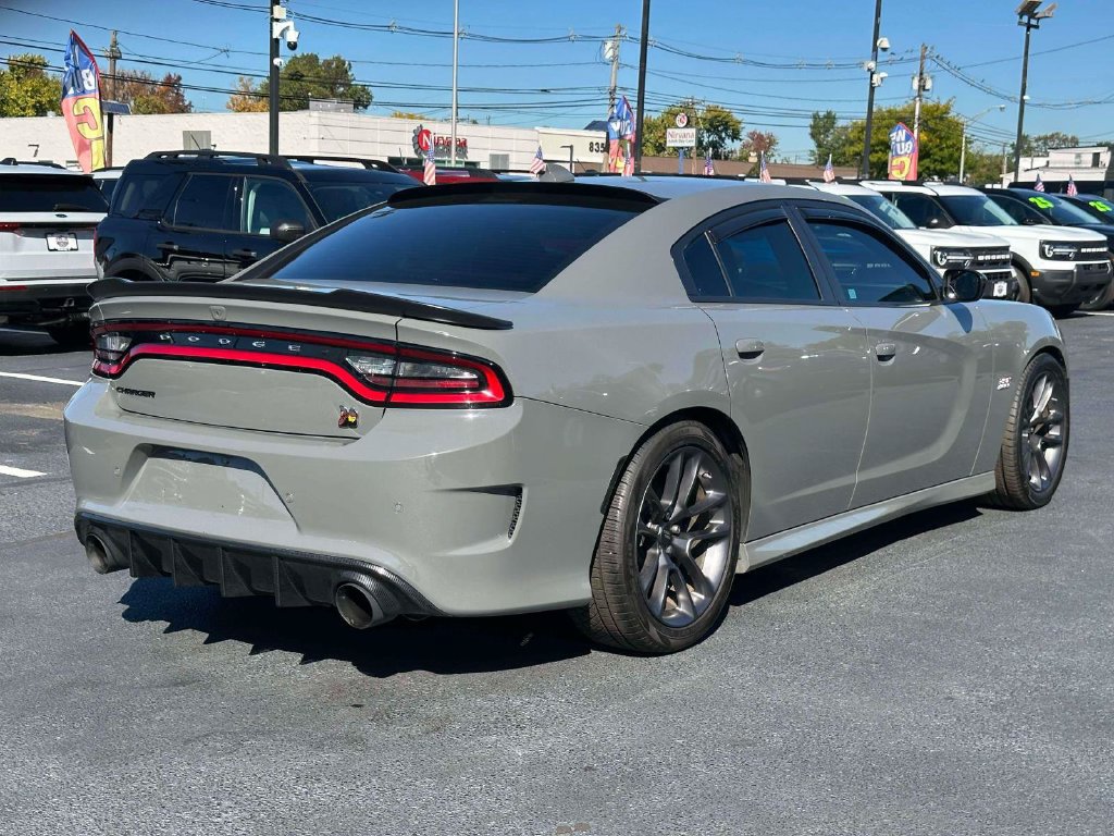 Used 2023 Dodge Charger Scat Pack w/ Plus Group RWD image 5