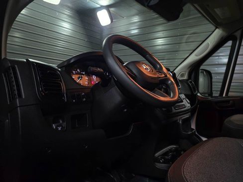Used 2023 RAM ProMaster 3500 w/ Convenience Group FWD image 15