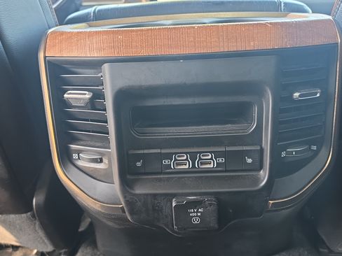 Used 2022 RAM 1500 Limited w/ Trailer Tow Group AWD/4WD image 21