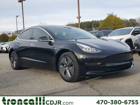 Used 2019 Tesla Model 3 Mid Range image 1