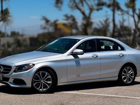 Used 2017 Mercedes-Benz C 300 Sedan image 17